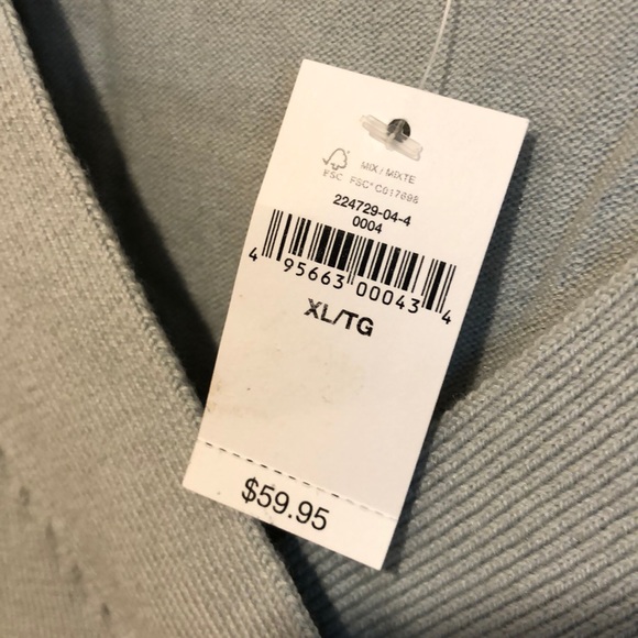 NWT - GAP V-neck Sweater XL - Picture 4 of 5